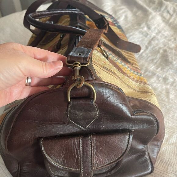 Colorful Patterned Duffel Bag with Leather Accents from Morocco. Handmade! New. - Picture 6 of 11